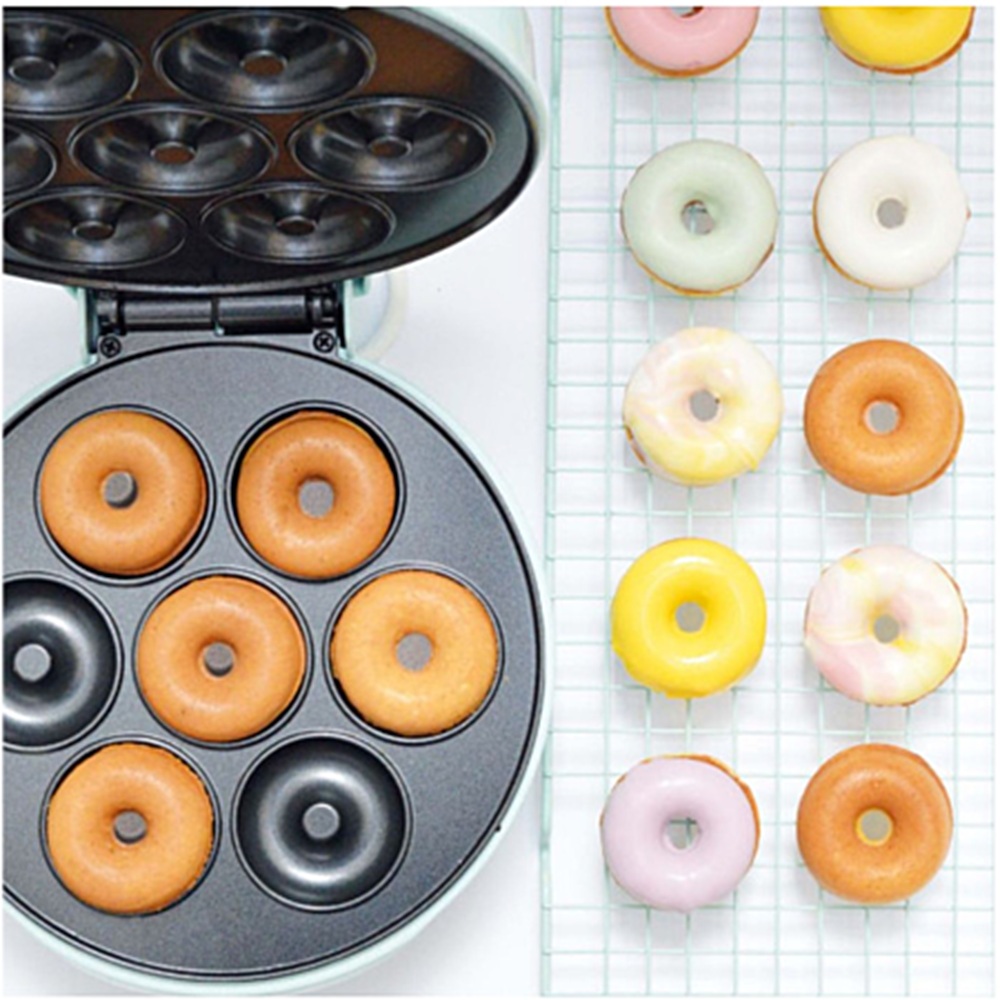 DONUTS FACTORY SCRAP COOKING